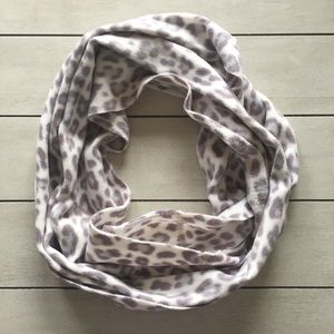 🎀SALE 4/$25 🎀  Fleece Scarf